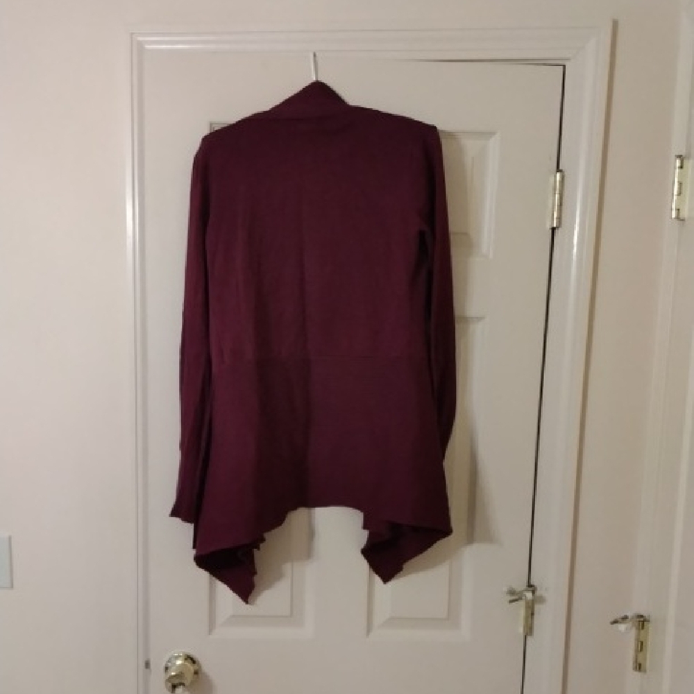 Women’s Open Front Maroon Cardigan Sweater - Picture 3 of 3